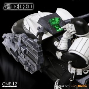 Mezco SDCC One12 Dredd-2