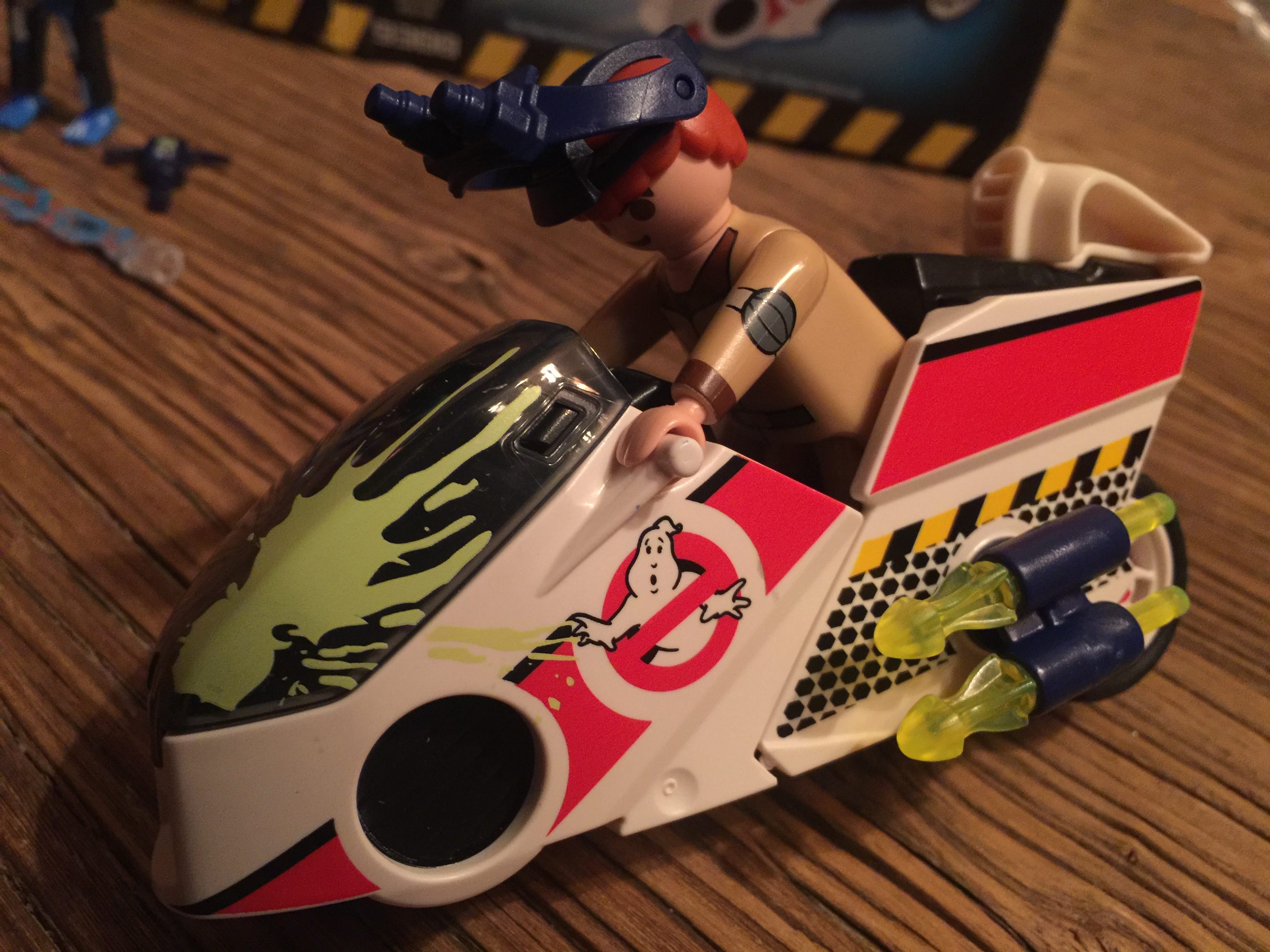 playmobil the real ghostbusters ray stantz skybike toy