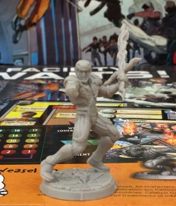 VALIANT-UNIVERSE_DECKBUILDING_FIGURINE-XO-MANOWAR