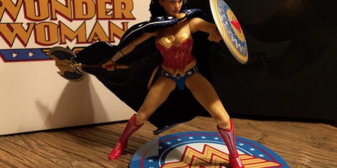 One:12 Collective Wonder Woman